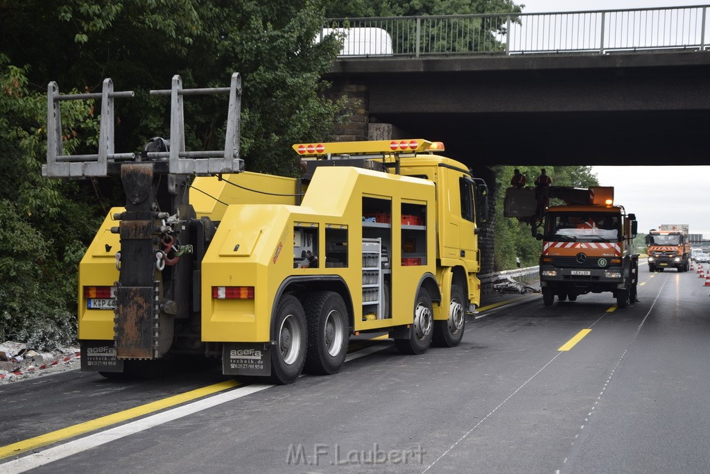 Schwerer VU A 3 Rich Oberhausen Hoehe AK Leverkusen P474.JPG - Miklos Laubert